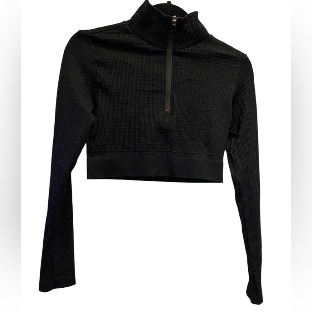 Forever 21 - half zip - crop top - long sleeve - large